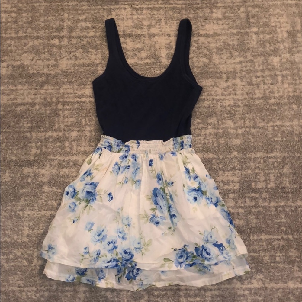 ABERCROMBIE & FITCH JUNIORS SIZE SMALL DRESS